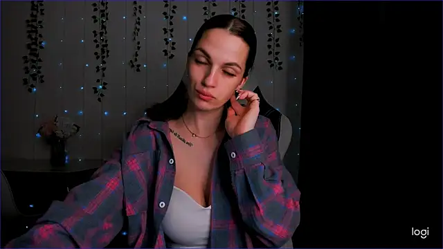 KarlaSim online show from February 15, 9:26 pm