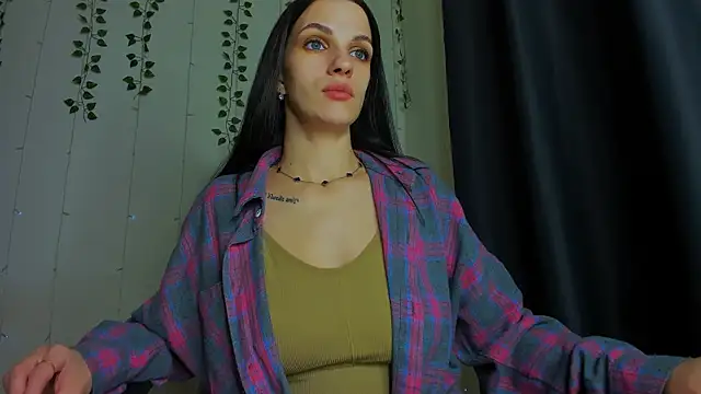 KarlaSim online show from November 28, 7:27 pm