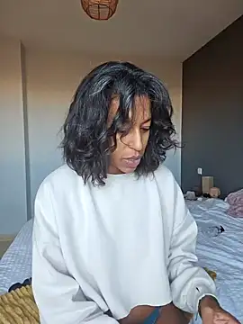 Goldenlace online show from November 27, 10:50 am