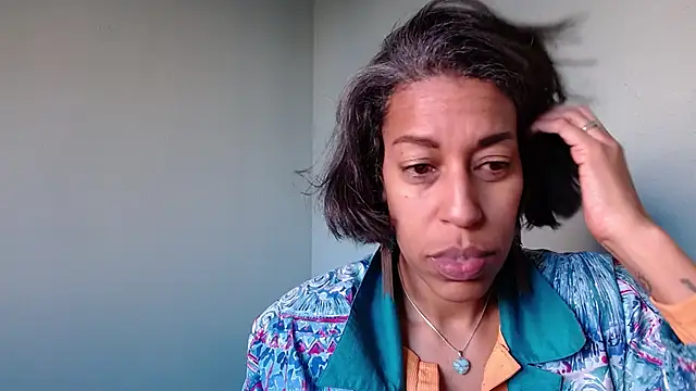 Goldenlace online show from February 26, 4:28 pm