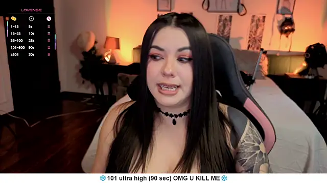 Snapshot of Liah_santos chatting on May 20, 1:39 pm Liah santos online show from May 20, 1:39 pm