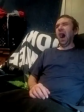 ShadowyTube online show from March 27, 11:37 pm