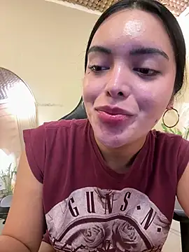 HotstuffCherrySummer online show from February 21, 9:54 am