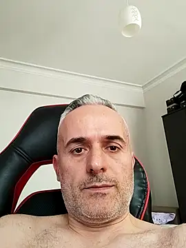 pussylove39 online show from December 2, 9:47 am