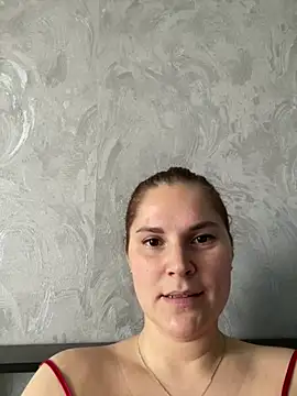Snapshot of Ellis_Foxy chatting on April 29, 8:40 am Ellis Foxy online show from April 29, 8:40 am