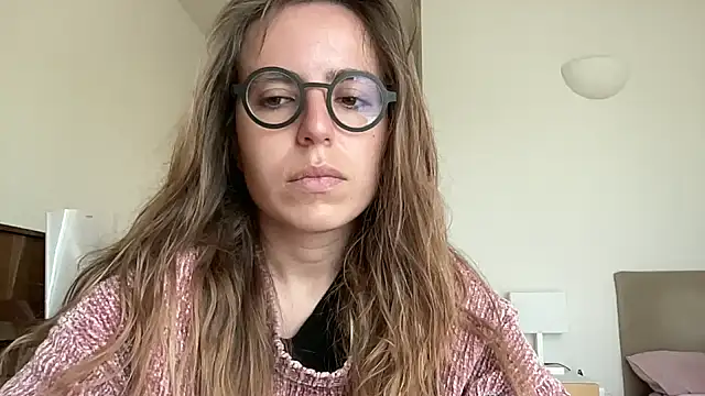 Mollyy998 online show from April 17, 10:51 am