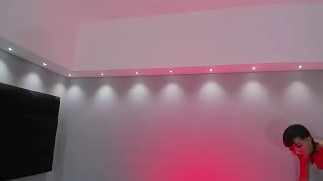 Snapshot of xGenesis_Miller_ chatting on February 6, 8:07 am xGenesis Miller  online show from February 6, 8:07 am