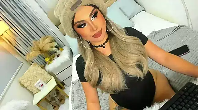 yourbabygoddess online show from January 11, 3:34 am