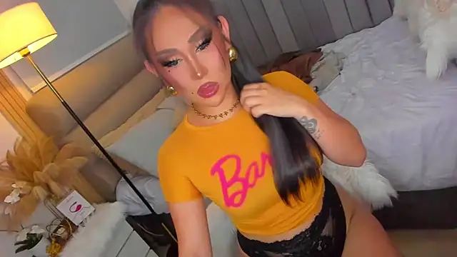 yourbabygoddess online show from November 27, 7:10 am