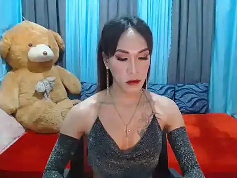 Snapshot of xxSexyBitch69xx chatting on December 11, 9:19 am xxSexyBitch69xx online show from December 11, 9:19 am