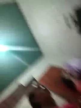 Snapshot of xxSexyBitch69xx chatting on October 11, 9:52 am xxSexyBitch69xx online show from October 11, 9:52 am