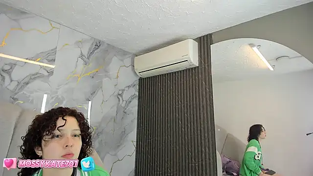 Katemoss70 online show from February 22, 12:08 pm