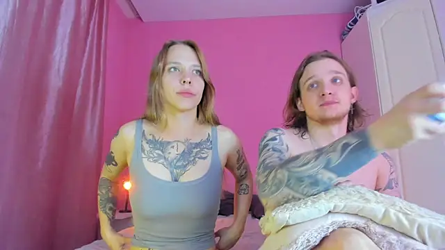 Snapshot of keyli_ink chatting on September 14, 5:23 pm keyli ink online show from September 14, 5:23 pm