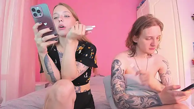 Snapshot of keyli_ink chatting on November 2, 7:00 am keyli ink online show from November 2, 7:00 am