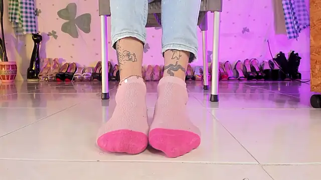 ArchieCollins online show from March 21, 8:01 pm