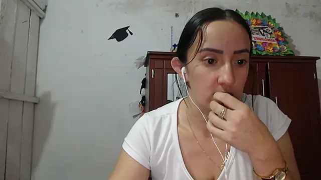 DeepAnal07 online show from October 25, 3:18 pm