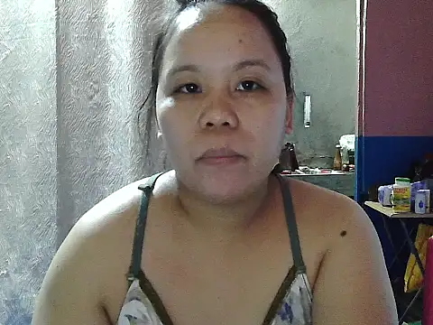 Snapshot of hotcastlexxx chatting on June 22, 7:27 am hotcastlexxx online show from June 22, 7:27 am