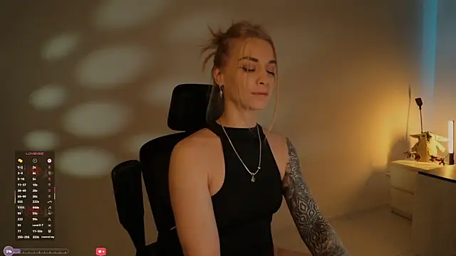 AskAlexa online show from November 15, 7:05 am