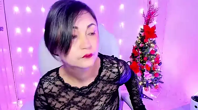 danielahot66 online show from December 5, 8:55 am