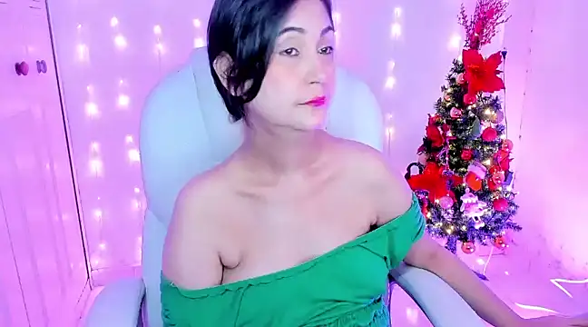 danielahot66 online show from December 8, 8:41 am