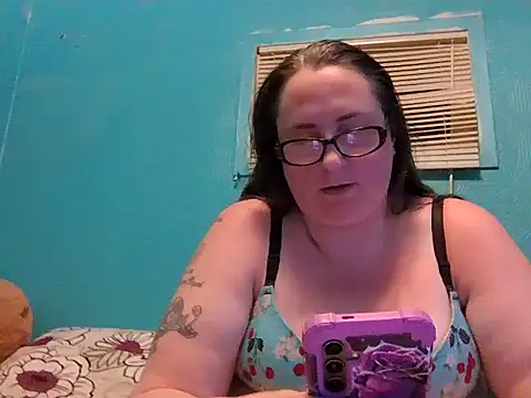 Snapshot of newfieocean chatting on July 19, 5:22 am newfieocean online show from July 19, 5:22 am