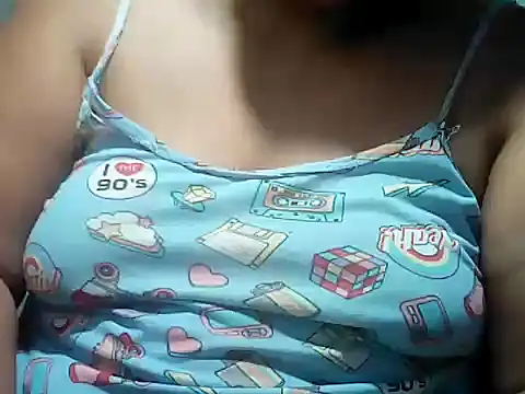 Sexyhorney4u online show from April 6, 9:05 pm