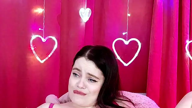 Snapshot of IVYDEAN chatting on April 24, 5:37 pm IVYDEAN online show from April 24, 5:37 pm
