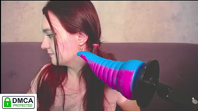 Alyssa   Scarlet online show from November 6, 10:05 am