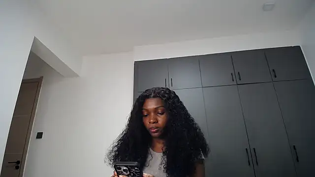 Snapshot of Pretty_Liya08 chatting on May 13, 6:16 pm Pretty Liya08 online show from May 13, 6:16 pm