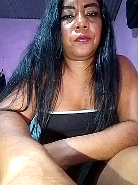 Snapshot of rosmery-navarro chatting on December 4, 8:56 am rosmery-navarro online show from December 4, 8:56 am