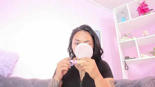 Snapshot of miss_soffi_ chatting on May 16, 12:15 pm miss soffi online show from May 16, 12:15 pm