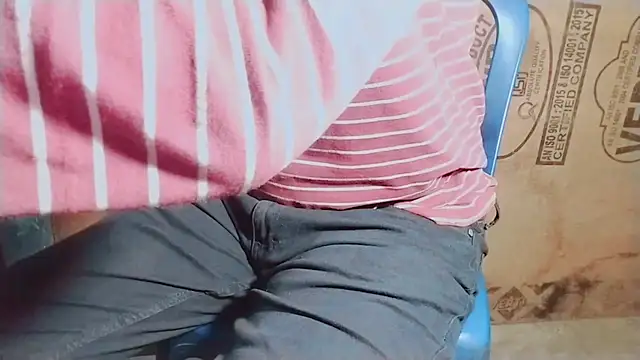 Snapshot of vampynik chatting on September 16, 9:32 am vampynik online show from September 16, 9:32 am