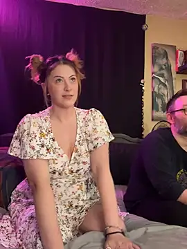 Snapshot of Mallorykoxx69 chatting on January 9, 6:36 pm Mallorykoxx69 online show from January 9, 6:36 pm