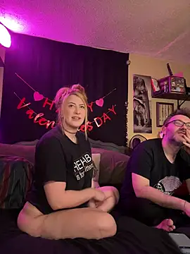 Snapshot of Mallorykoxx69 chatting on February 13, 5:01 pm Mallorykoxx69 online show from February 13, 5:01 pm