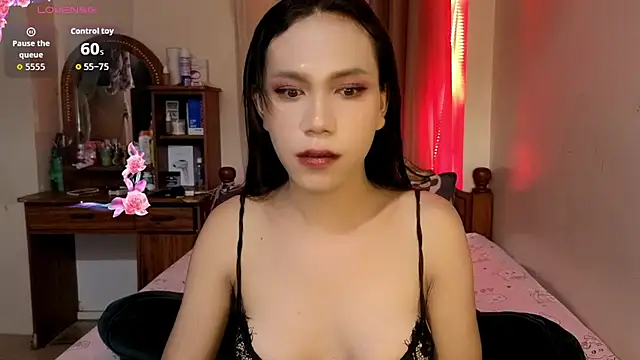 Horny Sassy online show from August 5, 8:17 am