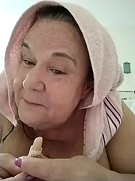 Yaya Mineira online show from October 4, 5:55 pm