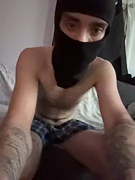 Snapshot of KcCumz19 chatting on November 1, 2:30 pm KcCumz19 online show from November 1, 2:30 pm