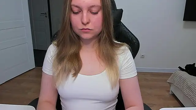 Snapshot of stacy_miracle chatting on April 25, 3:53 pm stacy miracle online show from April 25, 3:53 pm