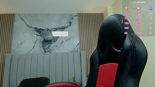 MAGIEVANS1 online show from February 24, 12:25 pm