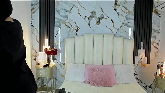 Snapshot of lulumars chatting on January 17, 5:34 am lulumars online show from January 17, 5:34 am