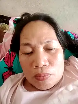 Snapshot of Sofiafuckbabes chatting on March 6, 6:52 am Sofiafuckbabes online show from March 6, 6:52 am