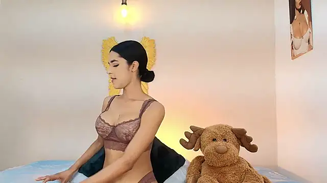 salome Collins 1 online show from April 16, 9:04 pm