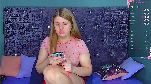 NoraBigAss online show from January 13, 1:55 am