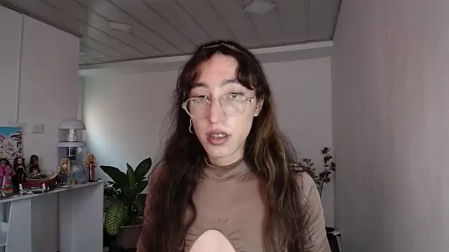 Snapshot of NicoleCortez chatting on March 2, 9:22 pm NicoleCortez online show from March 2, 9:22 pm