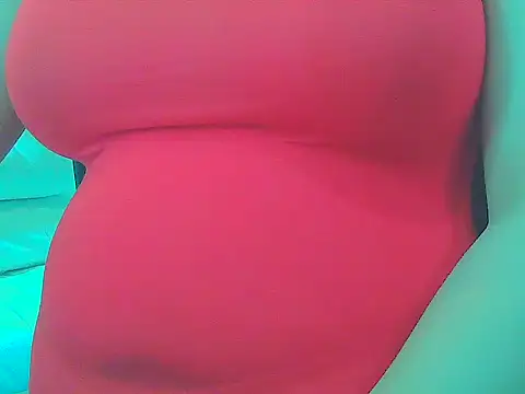 Snapshot of keepmepregnantT chatting on June 14, 9:22 am keepmepregnantT online show from June 14, 9:22 am