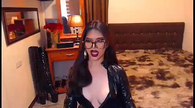 EXTREMELYDOM online show from December 14, 5:51 am