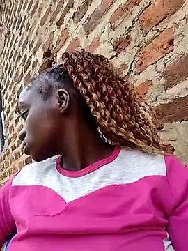 shape30 online show from February 20, 9:32 am