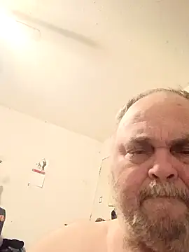 Snapshot of jamestexas chatting on May 1, 9:41 pm jamestexas online show from May 1, 9:41 pm