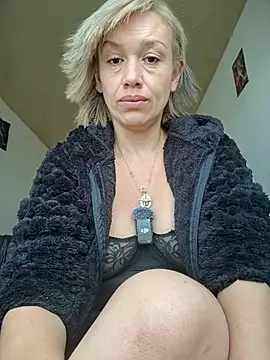 sexymarilyncolombia online show from April 2, 1:20 pm