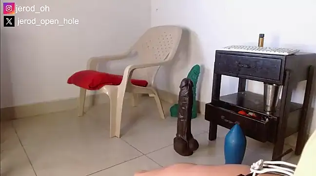 Snapshot of jerod_oh chatting on December 21, 9:55 am jerod oh online show from December 21, 9:55 am